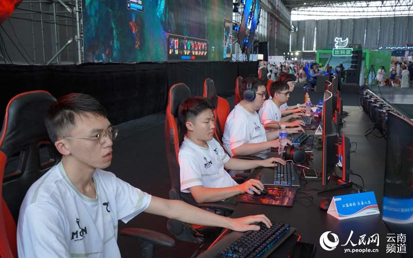 底角三分成 底角三分成